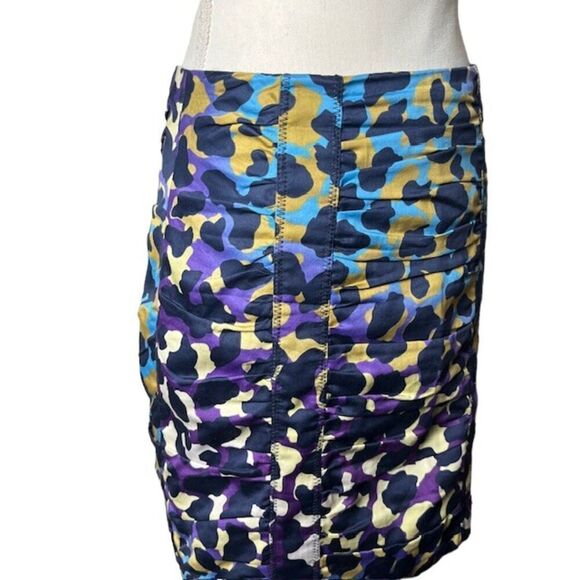 Nanette Lepore Multi color Print Skirt Navy Cream Purple Blue Ruched Size 6 - Picture 2 of 9